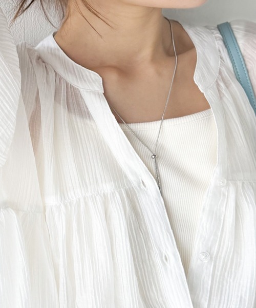 classicalelf(クラシカルエルフ)の「軽やかな風を纏って、ふんわりと。前後2wayボリュームシルエットシアーヨウリュウキャンディスリーブギャザーブラウス(長袖)(シャツ/ブラウス・レディース・ブラウン/ブラック/オフホワイト・LARGE/MEDIUM/SMALL/X-LARGE)」の8枚目の写真