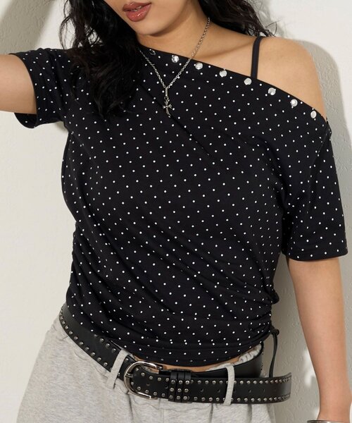 WHO'S WHO gallery(フーズフーギャラリー)の「アソート (カモ柄/ヒョウ柄)/ドット柄)スタッズドロストワンショルTEE(Tシャツ/カットソー・レディース・グレー/カーキ/ホワイト/ブラック・FREE)」の3枚目の写真