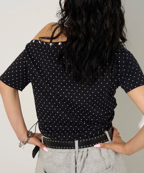 WHO'S WHO gallery(フーズフーギャラリー)の「アソート (カモ柄/ヒョウ柄)/ドット柄)スタッズドロストワンショルTEE(Tシャツ/カットソー・レディース・グレー/カーキ/ホワイト/ブラック・FREE)」の16枚目の写真