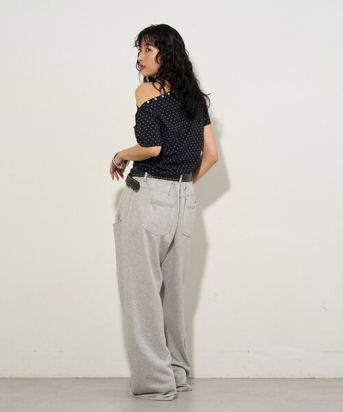 WHO'S WHO gallery(フーズフーギャラリー)の「アソート (カモ柄/ヒョウ柄)/ドット柄)スタッズドロストワンショルTEE(Tシャツ/カットソー・レディース・グレー/カーキ/ホワイト/ブラック・FREE)」の19枚目の写真