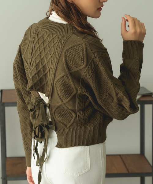 ROOPTOKYO(ループトウキョウ)の「Short Cable Knit / ショート丈 ケーブルリボンニット(ニット/セーター・レディース・カーキ/ホワイト・FREE)」の14枚目の写真