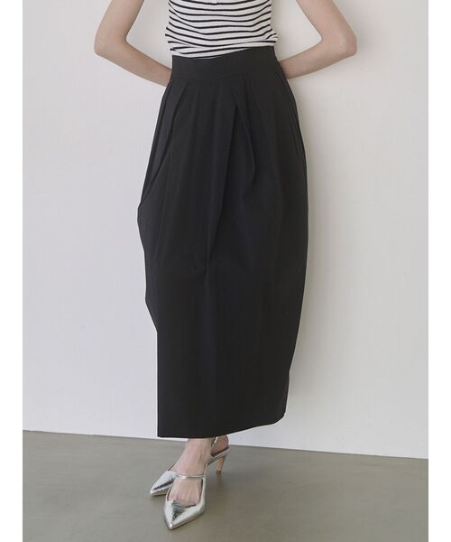 ELENDEEK(エレンディーク)の「バレルシルエットスカート【セットアップ対応】(スカート・レディース・ブラック/ブラウン・01/02)」の2枚目の写真
