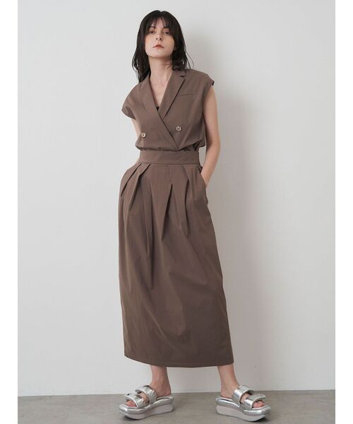 ELENDEEK(エレンディーク)の「バレルシルエットスカート【セットアップ対応】(スカート・レディース・ブラック/ブラウン・01/02)」の14枚目の写真