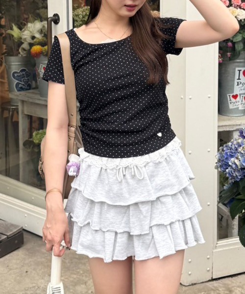 Another Branch olive des olive（アナザーブランチオリーブデオリーブ）の「【＠re.__mi23セレクト】裾レースT（Tシャツ/カットソー・レディース・ブラック/ライトグレー/ブラウン/ブラック系その他/ホワイト系その他・FREE）」の4枚目の写真