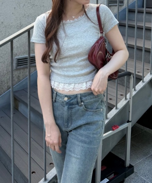 Another Branch olive des olive（アナザーブランチオリーブデオリーブ）の「【＠re.__mi23セレクト】裾レースT（Tシャツ/カットソー・レディース・ブラック/ライトグレー/ブラウン/ブラック系その他/ホワイト系その他・FREE）」の10枚目の写真