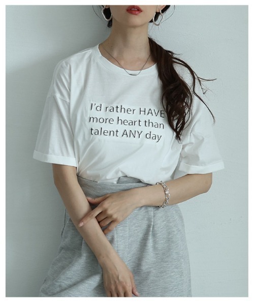 Sawa a la mode（サワアラモード）の「立体メッセージロゴカットソー（Tシャツ/カットソー・レディース・ブルー/ブラック/ホワイト・FREE）」の18枚目の写真