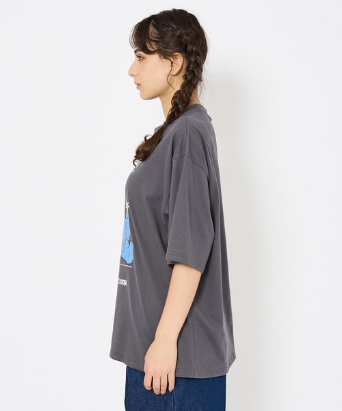 FRUIT OF THE LOOM(フルーツオブザルーム)の「【FRUIT OF THE LOOM/フルーツ オブ ザ ルーム】SESAME STREET meets FOTL Illust T-Shirt/セサミストリートコラボTシャツ(Tシャツ/カットソー・メンズ・パープル系その他2/ベージュ系その他2/ベージュ系その他/ブラック/ホワイト系その他/パープル系その他/ブルー系その他/ホワイト・M/S/L)」の12枚目の写真
