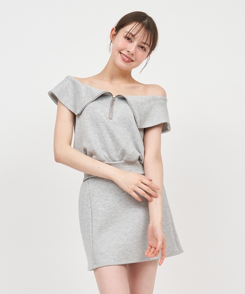 ROYAL PARTY(ロイヤルパーティー)の「ハーフZIPオフショルカットトップス(Tシャツ/カットソー・レディース・グレー/ブラック/ベージュ・FREE)」の15枚目の写真