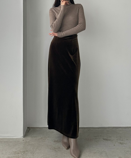 Louere（ルエレ）の「ハイウエストべロアナロースカート（スカート・レディース・クリーム/ブラック/ブラウン・X-LARGE/LARGE/MEDIUM/SMALL）」の10枚目の写真