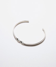 PUBLIC TOKYO(�p�u���b�N�g�E�L���E)�̃E�F�[�u�o���O��(�u���X���b�g)