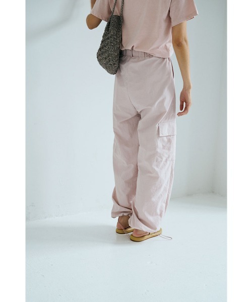 marjour(マージュール)の「NYLON PARACHUTE PANTS(カーゴパンツ・レディース・ピンク・M)」の15枚目の写真