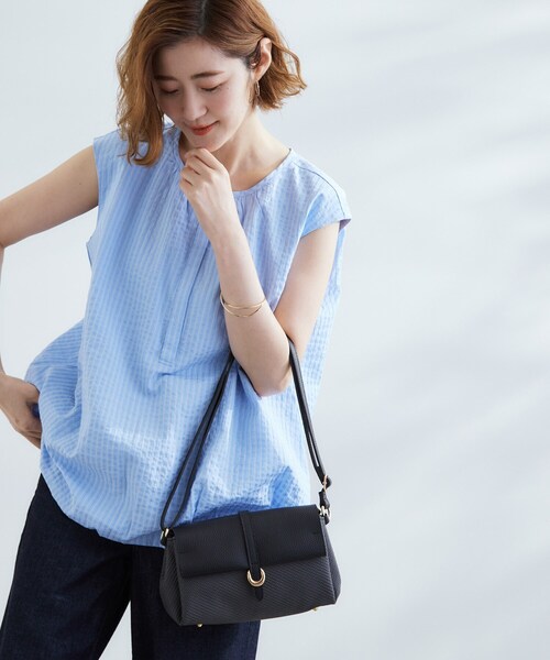 grove（グローブ）の「フラップベルト3層ショルダー（ショルダーバッグ・レディース・ナチュラル/ブルー系4/ブラック系4/シルバー系その他・00）」の9枚目の写真