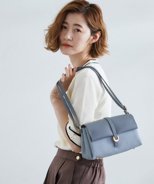 grove（グローブ）の「フラップベルト3層ショルダー（ショルダーバッグ・レディース・ナチュラル/ブルー系4/ブラック系4/シルバー系その他・00）」の11枚目の写真