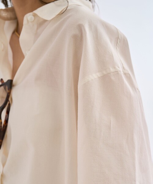 ROPE'（ロペ）の「【洗える】コットンシアークロップドシャツ（シャツ/ブラウス・レディース・ブラック/サックスブルー/ホワイト・FREE）」の7枚目の写真