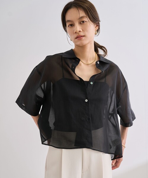 ROPE'（ロペ）の「【洗える】コットンシアークロップドシャツ（シャツ/ブラウス・レディース・ブラック/サックスブルー/ホワイト・FREE）」の6枚目の写真