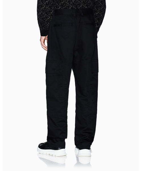 ARMANI EXCHANGE(アルマーニエクスチェンジ)の「【A|X アルマーニ エクスチェンジ】コットンツイル ワイドカーゴパンツ(EC限定カラー含)(カーゴパンツ・メンズ・チャコールグレー×ブラック/ブラック・28inch/29inch/30inch/31inch/32inch/33inch/34inch/36inch)」の10枚目の写真