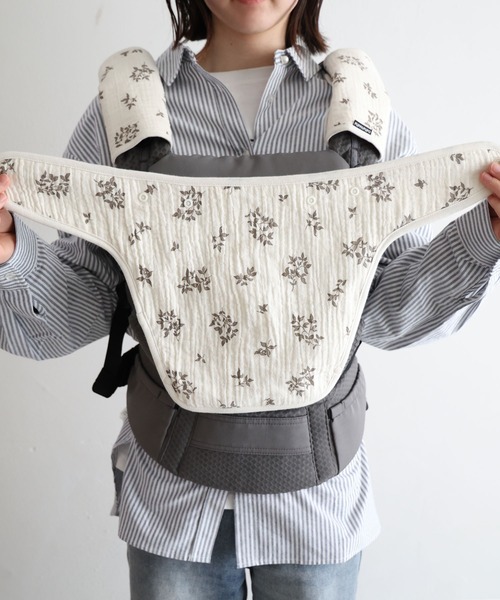 PUPPAPUPO(プッパプーポ)の「【防水】 抱っこ紐カバー ガーゼ(抱っこ紐/ベルトカバー/スリング・キッズ・ピンク/グレイッシュベージュ/ブルー・FREE)」の15枚目の写真