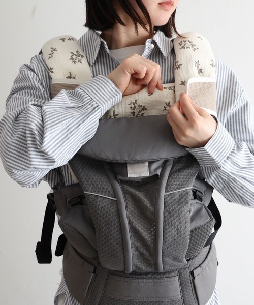 PUPPAPUPO(プッパプーポ)の「【防水】 抱っこ紐カバー ガーゼ(抱っこ紐/ベルトカバー/スリング・キッズ・ピンク/グレイッシュベージュ/ブルー・FREE)」の17枚目の写真