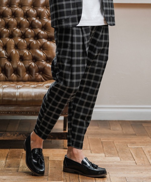Magine（マージン）の「mp13904-Two Tuck Tapered Pants テーパードパンツ（その他パンツ・メンズ・ベージュ系その他/ブラック系その他/ブラック・48/46/44）」の15枚目の写真