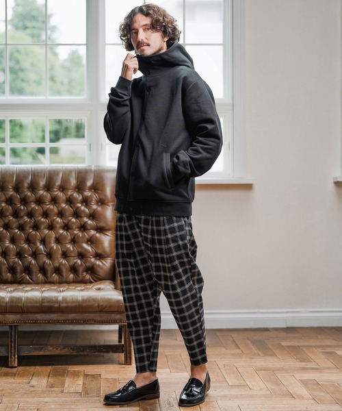 Magine（マージン）の「mp13904-Two Tuck Tapered Pants テーパードパンツ（その他パンツ・メンズ・ベージュ系その他/ブラック系その他/ブラック・48/46/44）」の13枚目の写真