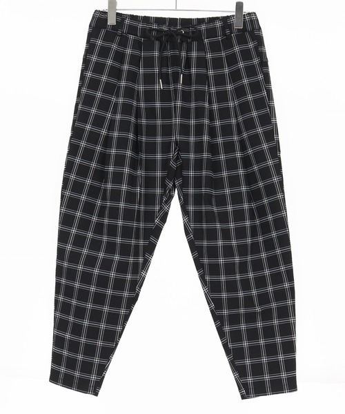 Magine（マージン）の「mp13904-Two Tuck Tapered Pants テーパードパンツ（その他パンツ・メンズ・ベージュ系その他/ブラック系その他/ブラック・48/46/44）」の10枚目の写真