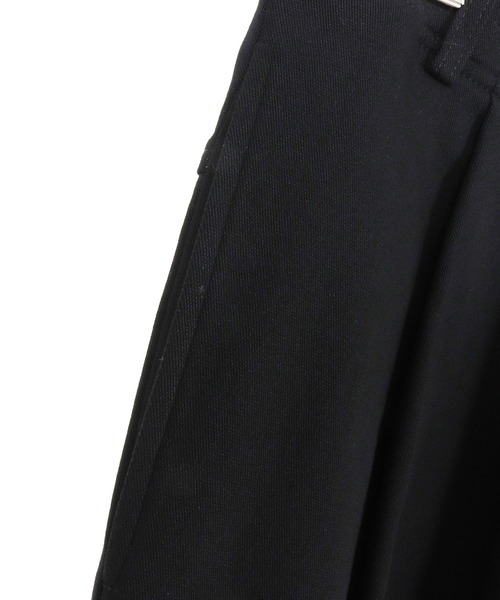 Magine（マージン）の「mp13904-Two Tuck Tapered Pants テーパードパンツ（その他パンツ・メンズ・ベージュ系その他/ブラック系その他/ブラック・48/46/44）」の6枚目の写真