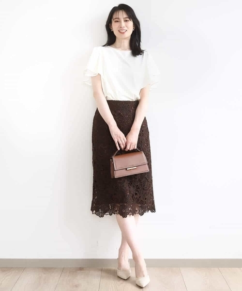 OFUON le MK（オフオンルエムケー）の「フラワーレースタイトスカート/洗える（スカート・レディース・ライトブルー/ブラウン・40/38/36）」の6枚目の写真