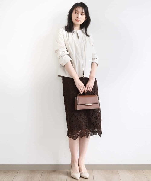 OFUON le MK（オフオンルエムケー）の「フラワーレースタイトスカート/洗える（スカート・レディース・ライトブルー/ブラウン・40/38/36）」の9枚目の写真