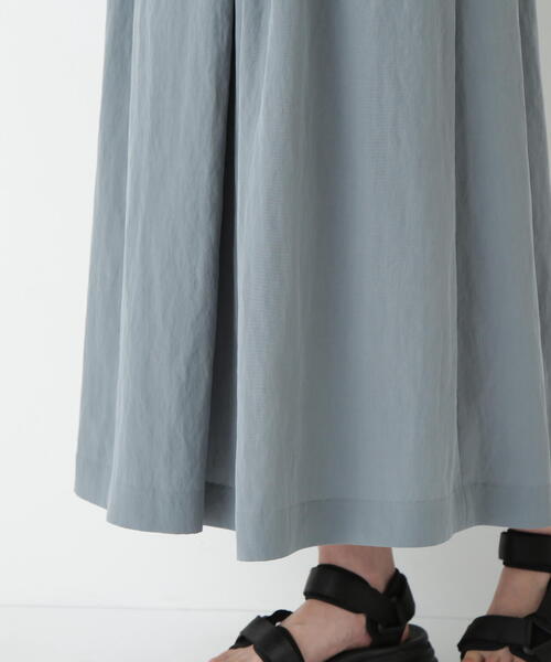 human woman（ヒューマンウーマン）の「◆ランダムタックスカート（スカート・レディース・ブラウン/グレー・SMALL/MEDIUM）」の16枚目の写真