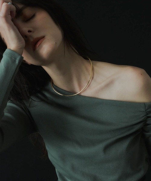 loni(ロニ)の「(loni)Leaf Plate Choker(チョーカー・レディース・シルバー/ゴールド・ONE SIZE)」の6枚目の写真