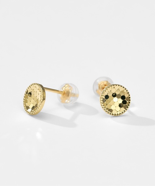 Jewel closet by L&Co.(ジュエルクローゼットバイエルアンドコー)の「K18 モチーフ ピアス【動画あり】(ピアス(両耳用)・レディース・ゴールド系2/ゴールド系3/ゴールド系1・FREE)」の3枚目の写真