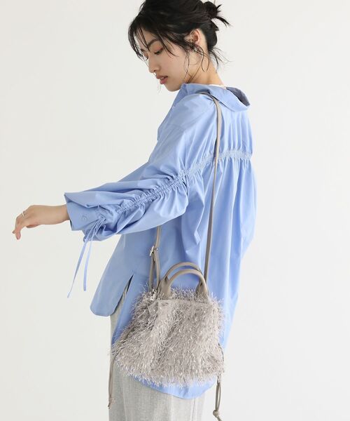 Green　Parks（グリーンパークス）の「OTO.HA.シャギーニットショルダーバッグ（ショルダーバッグ・レディース・グレイッシュベージュ/ブラック・FREE）」の6枚目の写真