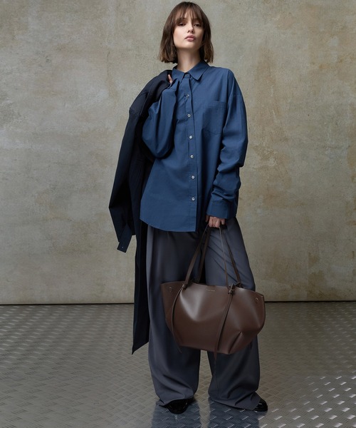 あお Calla カルラ トートバッグ - ダークモス CHARLES & KEITH Calla カルラ トートバッグ - ダークモス あお Calla