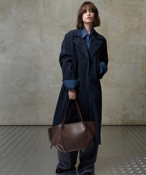 CHARLES & KEITH（チャールズ & キース）の「Calla カルラ ラージトートバッグ（トートバッグ・レディース・ブラウン系その他7/ワインレッド・XL）」の11枚目の写真