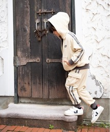 zuppa di zucca（ズッパ デ ズッカ）の「ラインロゴパーカー（パーカー・キッズ）」