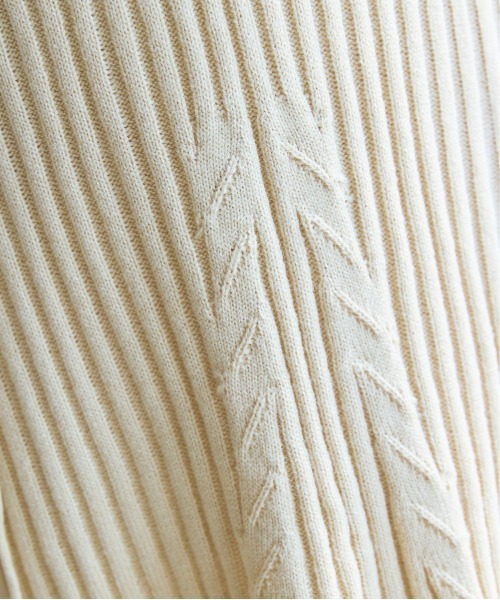 SMILE LAND(スマイルランド)の「<大きいサイズ>【らめちゃんコラボ】2点セット(ニットワンピース+ニットカーディガン)JERRY SELECT(ワンピース・レディース・ベージュ/チャコールグレー・3L/L/LL/4L/5L)」の17枚目の写真