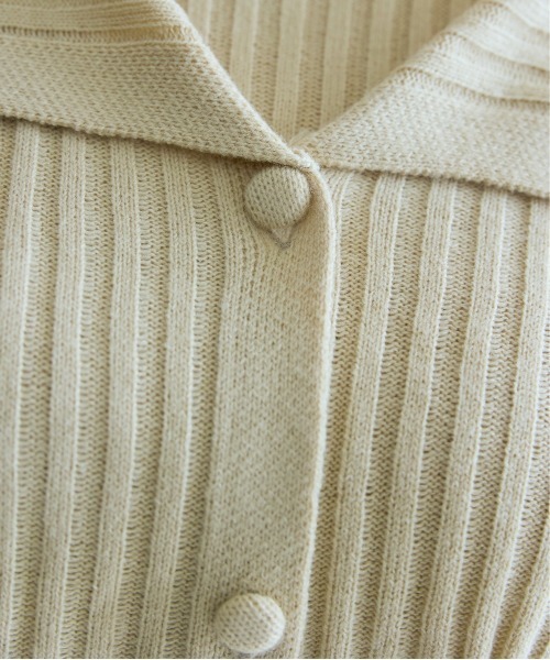 SMILE LAND(スマイルランド)の「<大きいサイズ>【らめちゃんコラボ】2点セット(ニットワンピース+ニットカーディガン)JERRY SELECT(ワンピース・レディース・ベージュ/チャコールグレー・3L/L/LL/4L/5L)」の19枚目の写真