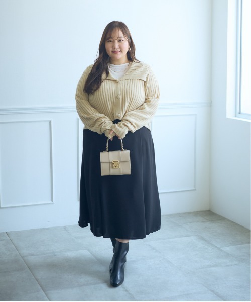 SMILE LAND(スマイルランド)の「<大きいサイズ>【らめちゃんコラボ】2点セット(ニットワンピース+ニットカーディガン)JERRY SELECT(ワンピース・レディース・ベージュ/チャコールグレー・3L/L/LL/4L/5L)」の9枚目の写真