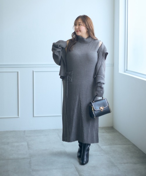 SMILE LAND(スマイルランド)の「<大きいサイズ>【らめちゃんコラボ】2点セット(ニットワンピース+ニットカーディガン)JERRY SELECT(ワンピース・レディース・ベージュ/チャコールグレー・3L/L/LL/4L/5L)」の10枚目の写真