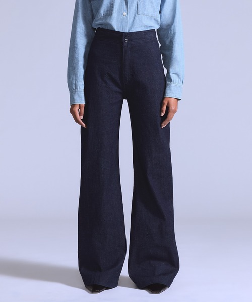Levi's(リーバイス)の「Levi's/リーバイス BLUETAB(TM) MARINER ジーンズ(デニムパンツ・レディース・ダークインディゴブルー・23inch/24inch/25inch/26inch/27inch/28inch)」の1枚目の写真