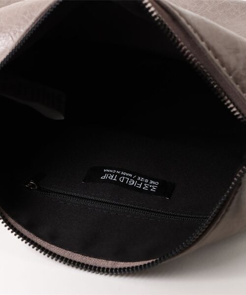 3.3 Field Trip （3.3フィールドトリップ）の「3.3 Field Trip／ミニマルリベバック（ハンドバッグ・レディース・ブラック/グレー・FREE）」の17枚目の写真