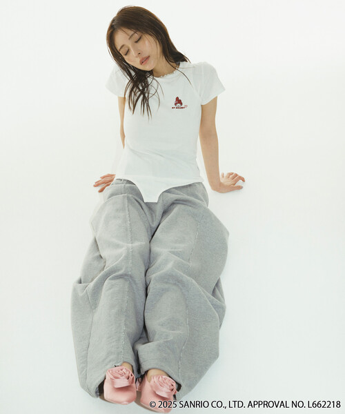 BASICKS(ベイシックス)の「BASICKS × SANRIO × Firsthand/ベイシックス × サンリオ × ファーストハンド x <My Melody><Kuromi> CONPACT PRINT TEE(Tシャツ/カットソー・レディース・ブラック/ホワイト・FREE)」の14枚目の写真