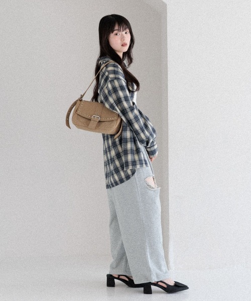 Heather（ヘザー）の「ダメージスウェットパンツ　586832（スウェットパンツ・レディース・スミクロ/グレー系その他/グレー・FREE）」の5枚目の写真