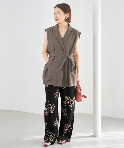 IENA（イエナ）の「ブラックフラワーパンツ（その他パンツ・レディース・ブラック系その他・36/38）」の13枚目の写真