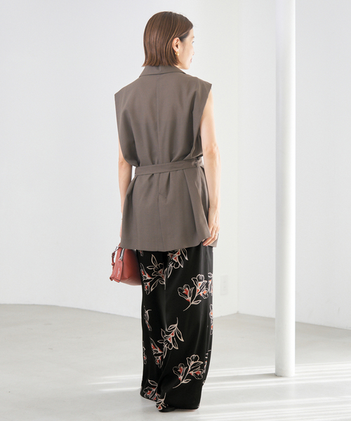 IENA（イエナ）の「ブラックフラワーパンツ（その他パンツ・レディース・ブラック系その他・36/38）」の16枚目の写真