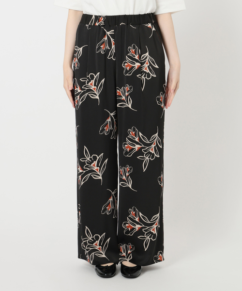 IENA（イエナ）の「ブラックフラワーパンツ（その他パンツ・レディース・ブラック系その他・36/38）」の21枚目の写真