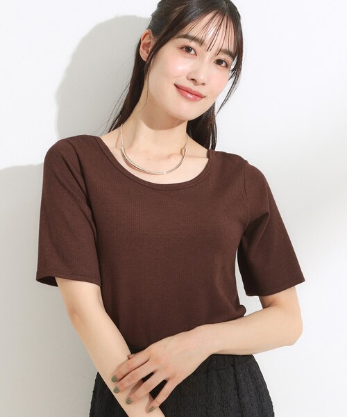 Cutie Blonde（キューティーブロンド）の「【S-LL/ひんやり/前後2WAY】シンプルだから使いやすい テレコTシャツ（Tシャツ/カットソー・レディース・ダークブラウン/ブラック/オフホワイト・01/02/03/04）」の3枚目の写真