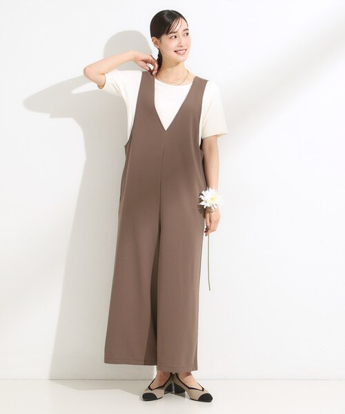 Cutie Blonde（キューティーブロンド）の「【S-LL/ひんやり/前後2WAY】シンプルだから使いやすい テレコTシャツ（Tシャツ/カットソー・レディース・ダークブラウン/ブラック/オフホワイト・01/02/03/04）」の9枚目の写真