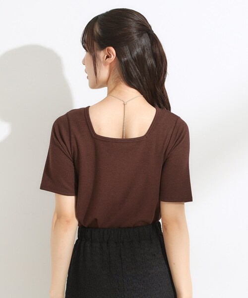 Cutie Blonde（キューティーブロンド）の「【S-LL/ひんやり/前後2WAY】シンプルだから使いやすい テレコTシャツ（Tシャツ/カットソー・レディース・ダークブラウン/ブラック/オフホワイト・01/02/03/04）」の21枚目の写真