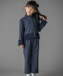 BeBe Petits Pois Vert（ベベプチポワヴェール）の「シフォンフリルブラウス+ロングパンツセットアップ(95~150cm)（セットアップ）」